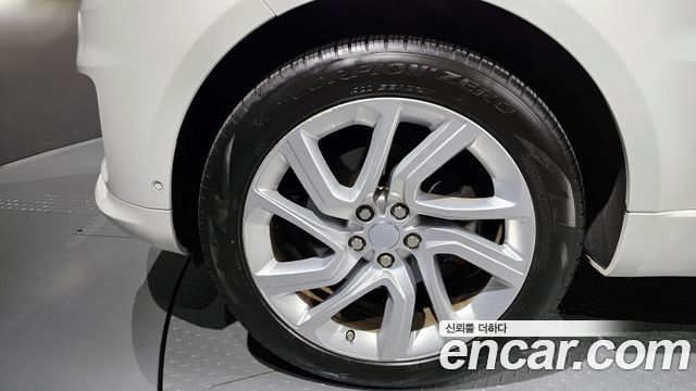 Land Rover Range Rover Sport 2020 — photo 5