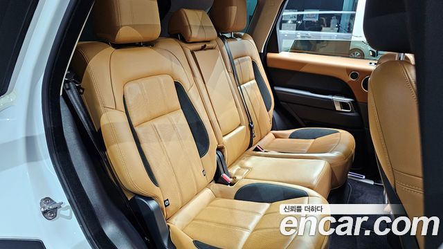 Land Rover Range Rover Sport 2020 — photo 12