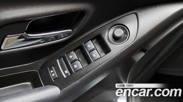 Chevrolet Korea Trax 2019 — photo 17