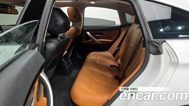 BMW 4-Series 2019 — photo 13