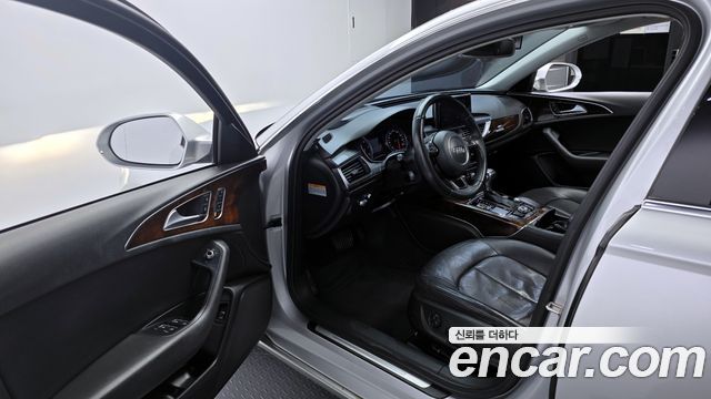 Audi A6 2014 — photo 10