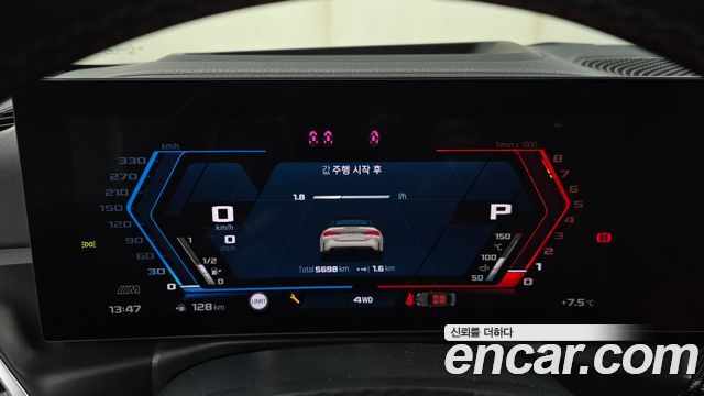 BMW M4 2024 — photo 8