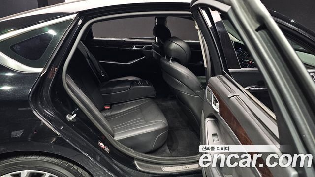 Hyundai Genesis 2014 — photo 11