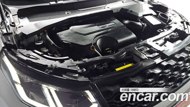 Land Rover Discovery Sport 2025 — photo 6