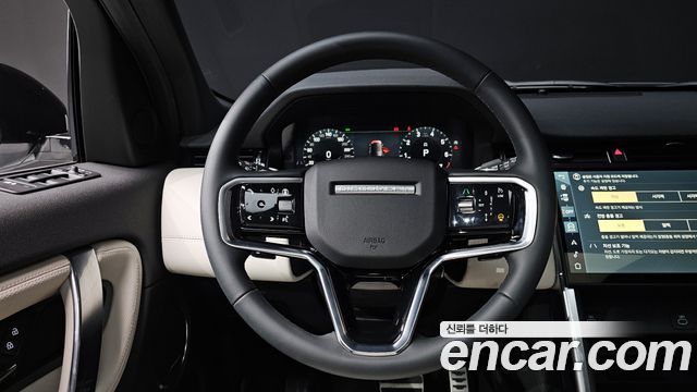 Land Rover Discovery Sport 2025 — photo 13