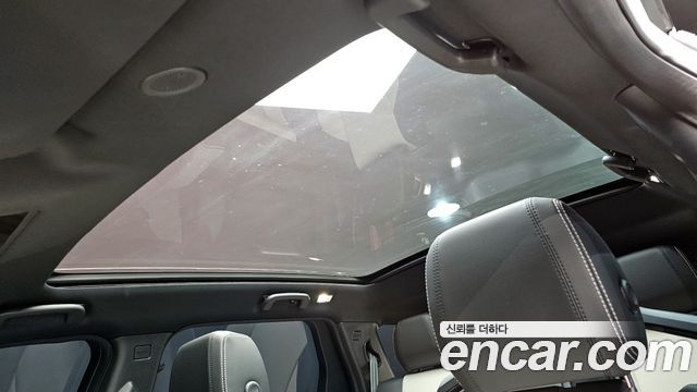 Land Rover Discovery Sport 2025 — photo 18