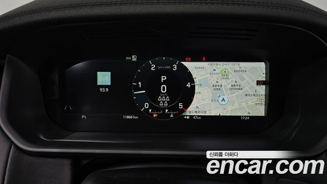 Land Rover Discovery 2022 — photo 8