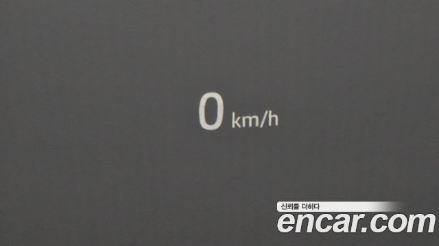 Land Rover Discovery 2022 — photo 17