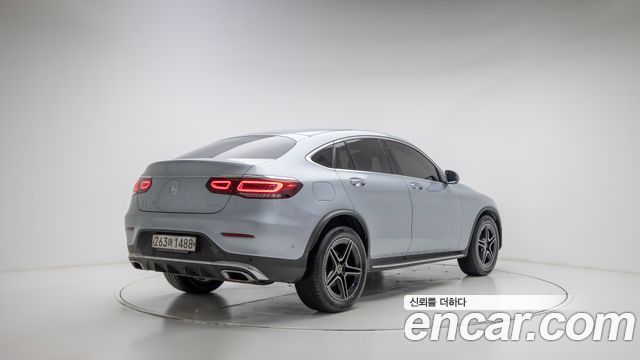 Mercedes-Benz GLC-Class 2023 — photo 2