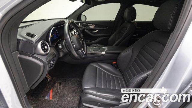 Mercedes-Benz GLC-Class 2023 — photo 14