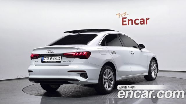 Audi A3 2022 — photo 2