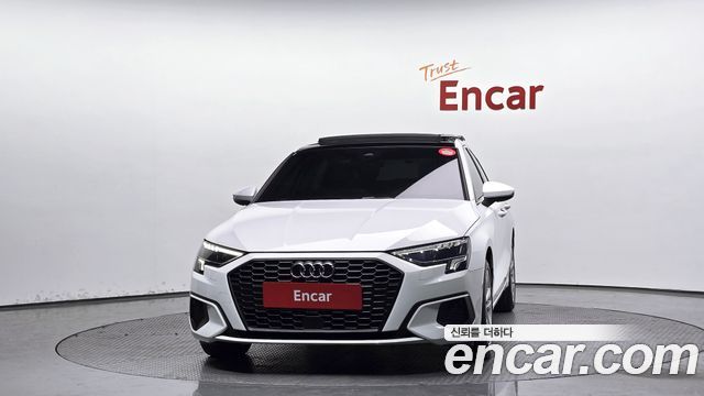 Audi A3 2022 — photo 3