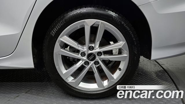 Audi A3 2022 — photo 5