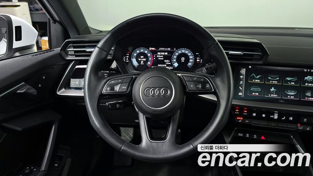 Audi A3 2022 — photo 13