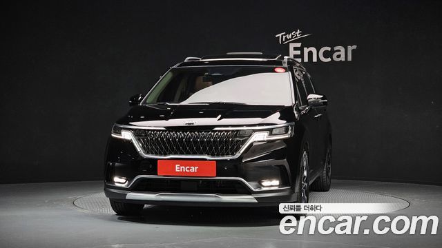 Kia Canival 2021 — photo 3