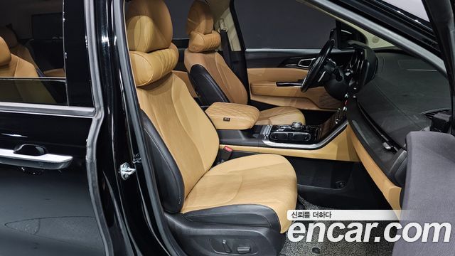 Kia Canival 2021 — photo 10