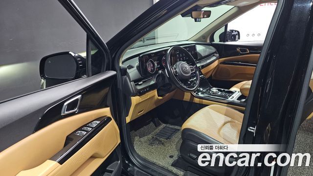 Kia Canival 2021 — photo 11