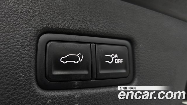 Kia Canival 2021 — photo 18