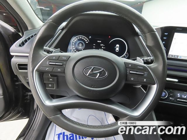 Hyundai Sonata 2022 — photo 8