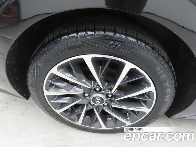 Hyundai Sonata 2022 — photo 20