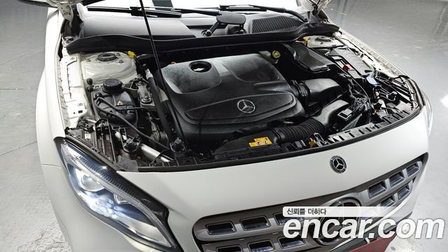 Mercedes-Benz GLA-Class 2019 — photo 6