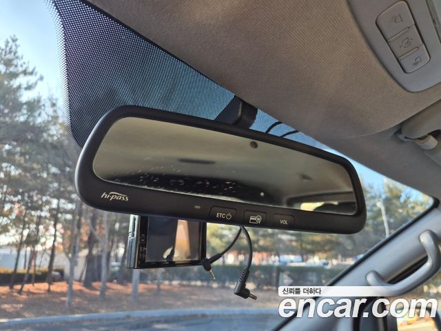 Hyundai Starex 2016 — photo 13