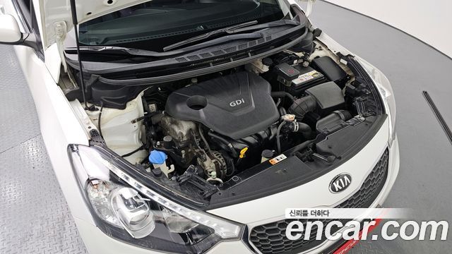 Kia K3 2014 — photo 6