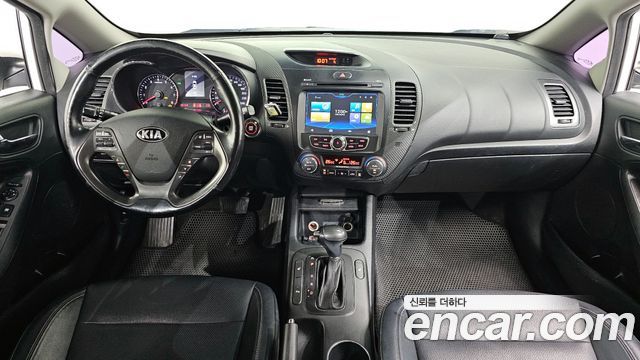 Kia K3 2014 — photo 7