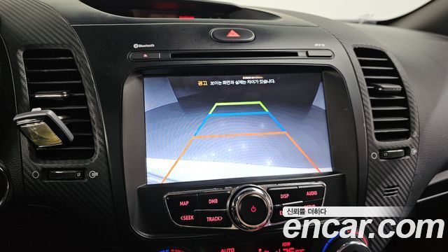 Kia K3 2014 — photo 16