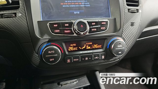 Kia K3 2014 — photo 17