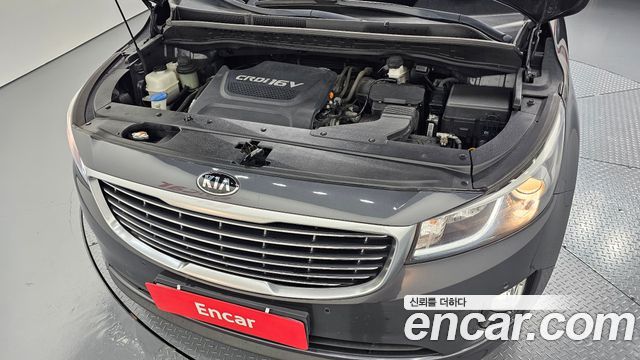 Kia Canival 2017 — photo 6