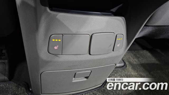 Kia Canival 2017 — photo 17