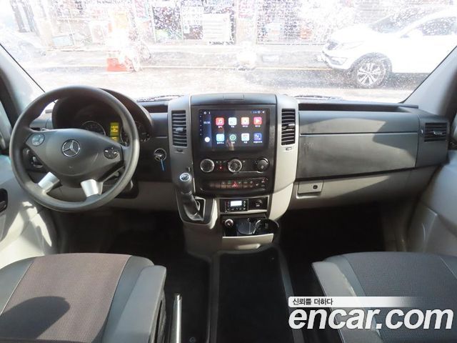 Mercedes-Benz Sprinter 2018 — photo 8