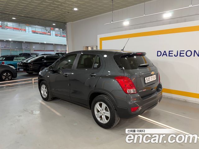 Chevrolet Korea Trax 2017 — photo 4