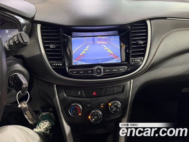 Chevrolet Korea Trax 2017 — photo 15