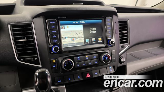 Hyundai Solati 2018 — photo 14