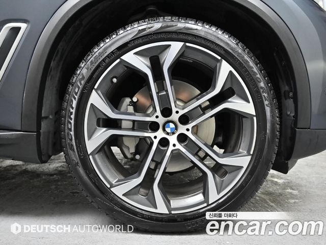 BMW X5 2021 — photo 5