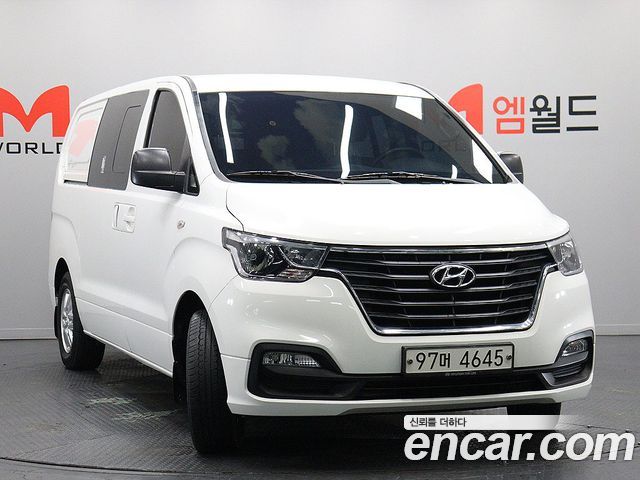 Hyundai Starex 2021 — photo 2