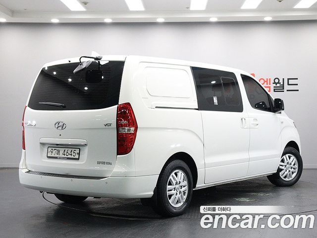 Hyundai Starex 2021 — photo 3