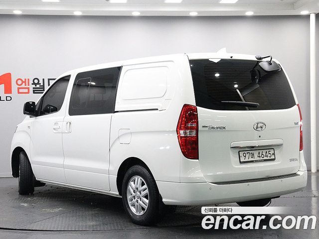 Hyundai Starex 2021 — photo 4