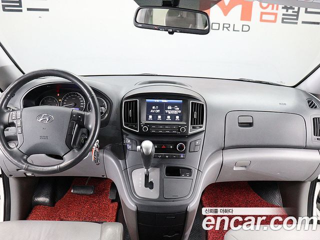 Hyundai Starex 2021 — photo 15