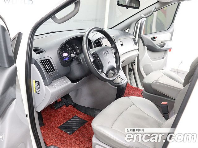 Hyundai Starex 2021 — photo 18