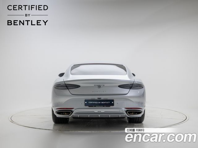 Bentley Continental 2025 — photo 3