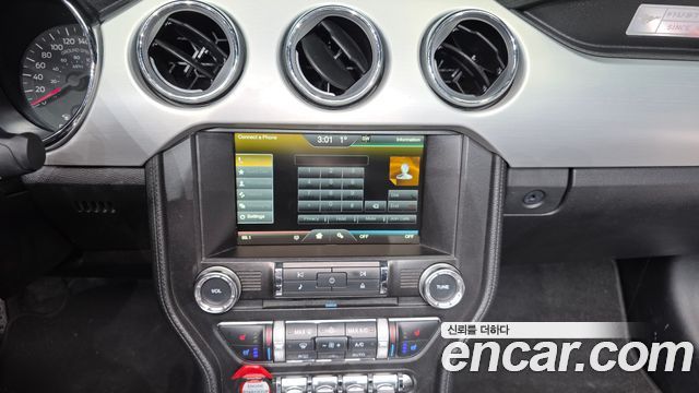 Ford Mustang 2016 — photo 15