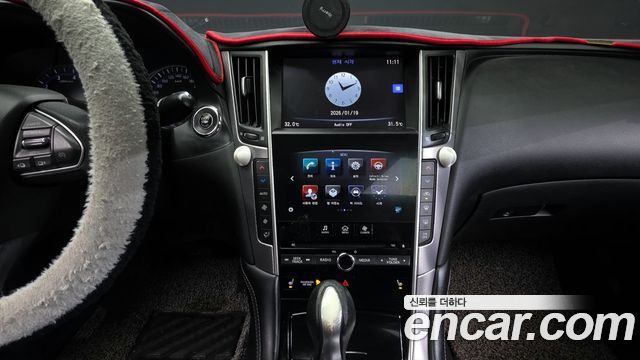 Infiniti Q50 2016 — photo 14