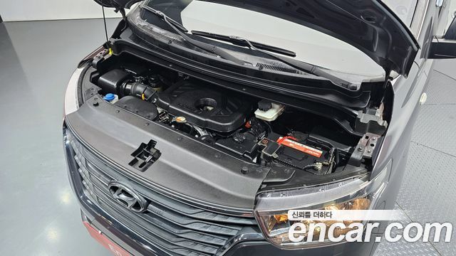 Hyundai Starex 2019 — photo 6