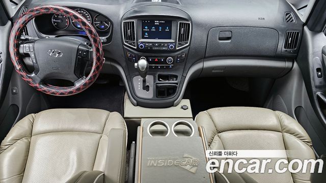 Hyundai Starex 2019 — photo 7