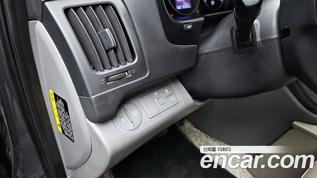 Hyundai Starex 2019 — photo 17