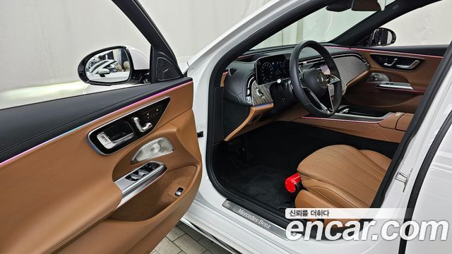 Mercedes-Benz E-Class 2026 — photo 10