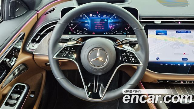 Mercedes-Benz E-Class 2026 — photo 13